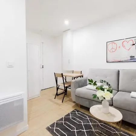 Pleasant -2p- Sacre Coeur * Paris